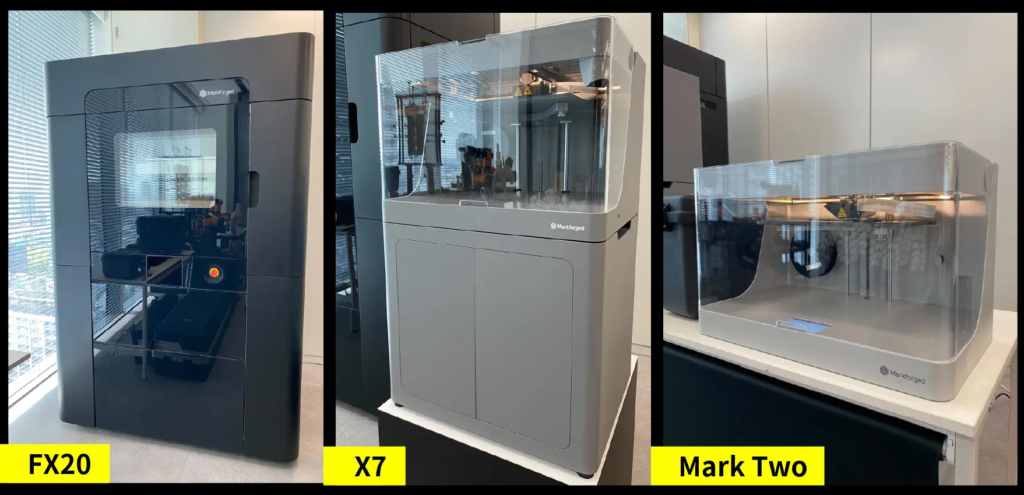 展示される3種のMarkforged社製3Dプリンター／出典：APPLE-TREE社
