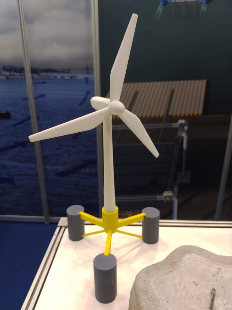 洋上風車の縮小3Dプリント模型