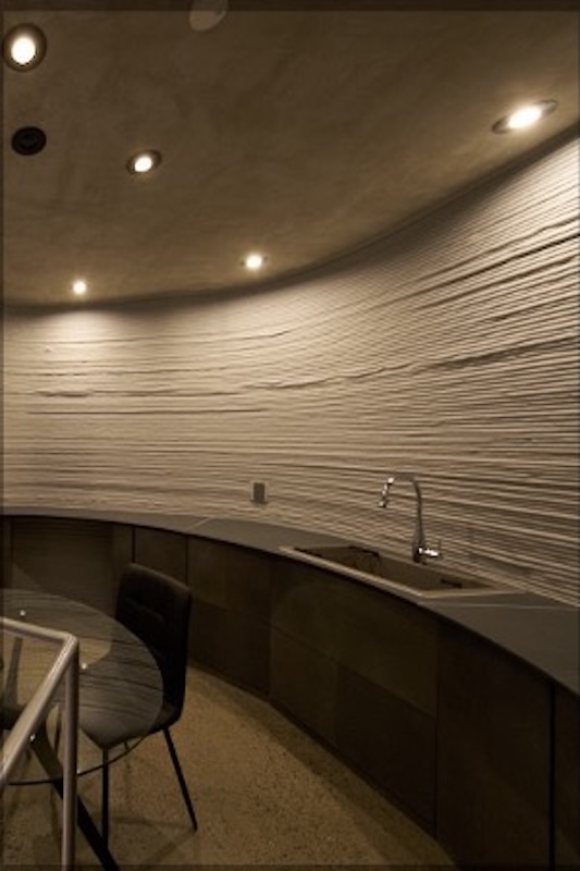 キッチン（Spacewasp社）出典：株式会社 築（KIZUKI）、株式会社オノコム （ONOCOM）