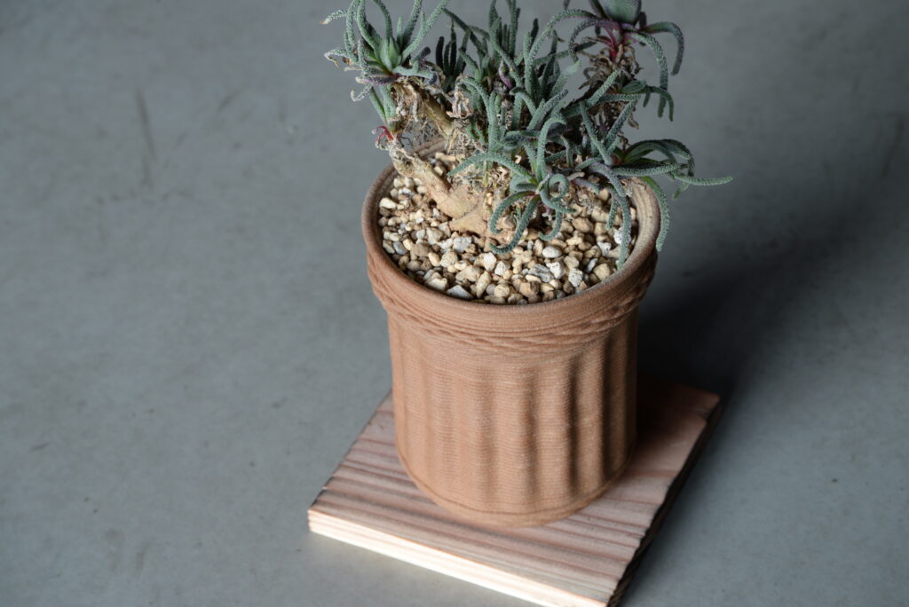 植木鉢 POT-7(出典:前田技研)