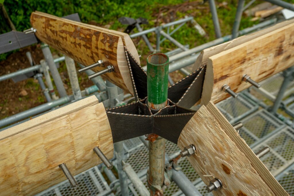 施工時のジョイント部の仮組状態(出典:XENCE)