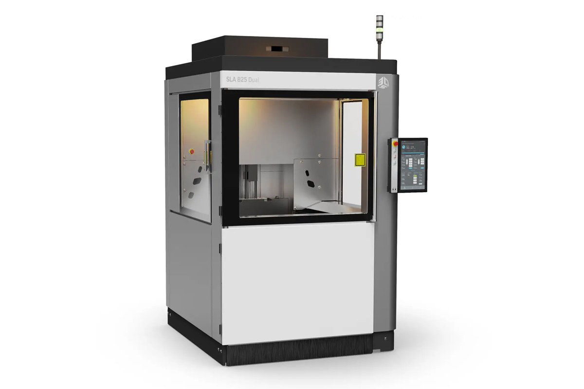 SLA 825 Dual 3D プリンタ（出典：3D Systems）